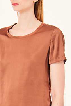 Açık Kahverengi T-shirt ürünü görüntülemek için tıklayınız