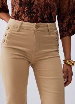 Bej / Krem Yüksek Bel Flare Denim Pantolon ürünü görüntülemek için tıklayınız