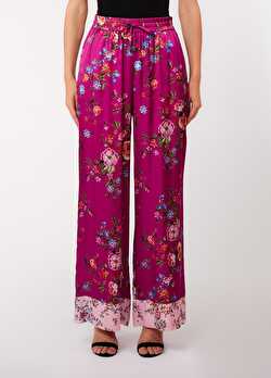 Floral Desenli Wide Leg Pantolon ürünü görüntülemek için tıklayınız