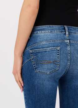 Koyu Mavi Katlamalı Paça Skinny Jean ürünü görüntülemek için tıklayınız