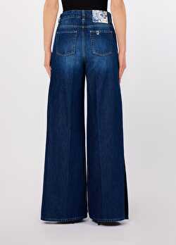 Düğme Detaylı Wide Leg Jean Pantolon ürünü görüntülemek için tıklayınız