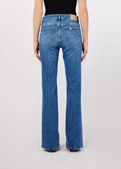 Straight Fit Mavi Jean Pantolon ürünü görüntülemek için tıklayınız