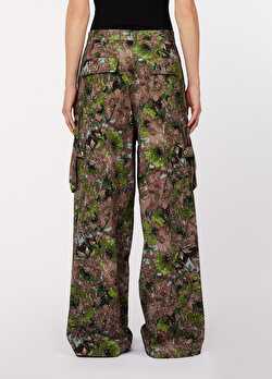 Floral Desenli Kargo Pantolon ürünü görüntülemek için tıklayınız