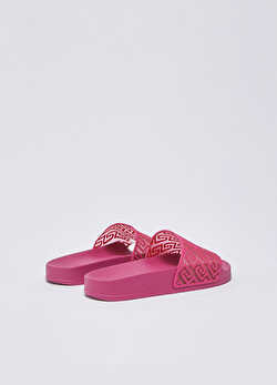 Monogram Logolu Sandalet ürünü görüntülemek için tıklayınız