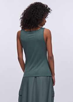 Monogram Logolu Üst ürünü görüntülemek için tıklayınız
