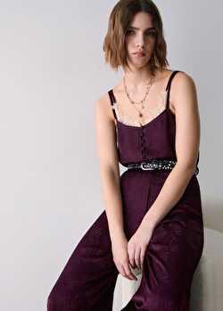 Jakarlı Saten Lingerie Üst ürünü görüntülemek için tıklayınız