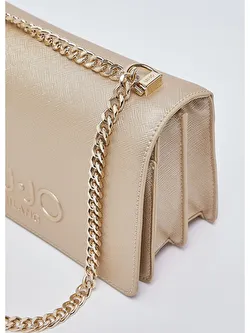 Altın Rengi Orta Boy Crossbody ürünü görüntülemek için tıklayınız