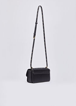 Siyah Crossbody ürünü görüntülemek için tıklayınız