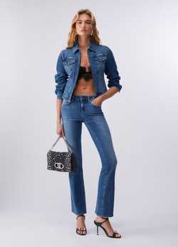 Regular Fit Jean ürünü görüntülemek için tıklayınız