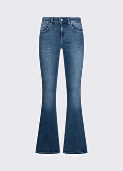 Regular Fit Jean ürünü görüntülemek için tıklayınız