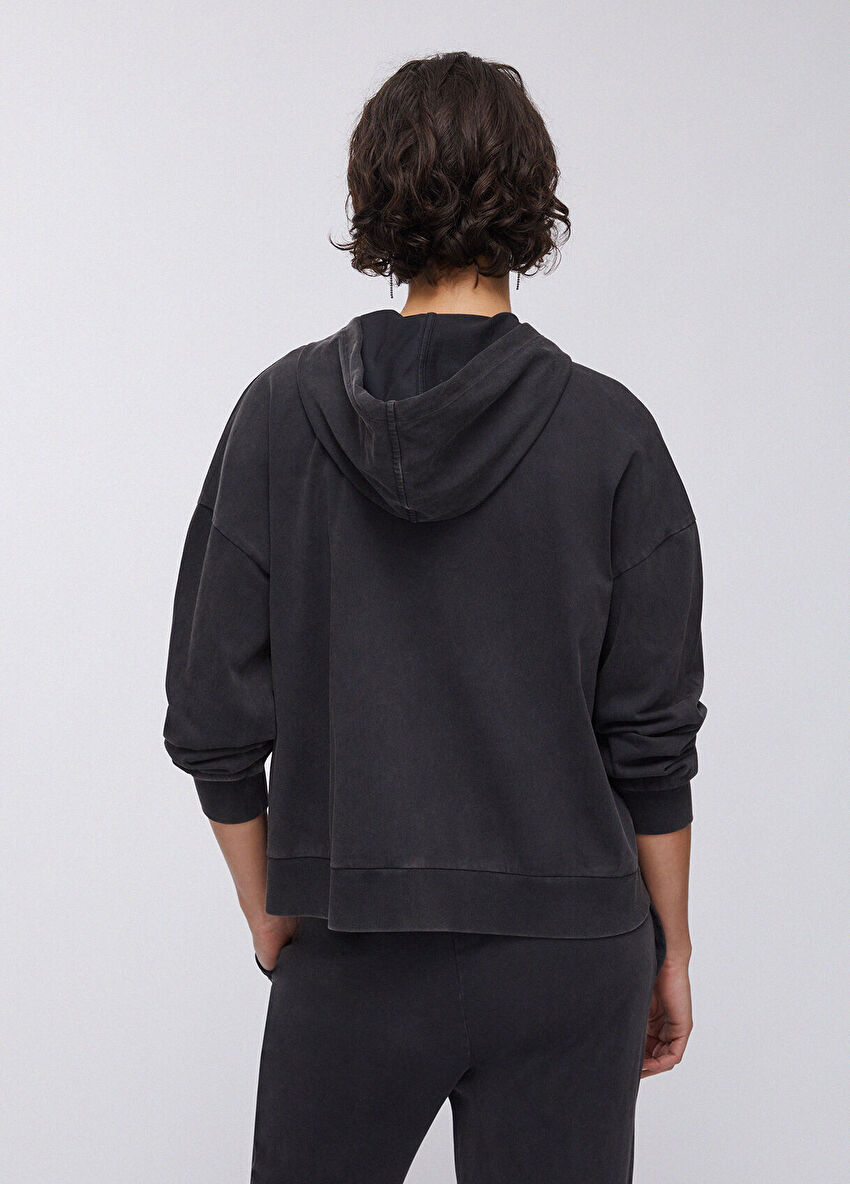 Taşlı Kapuşonlu Sweatshirt