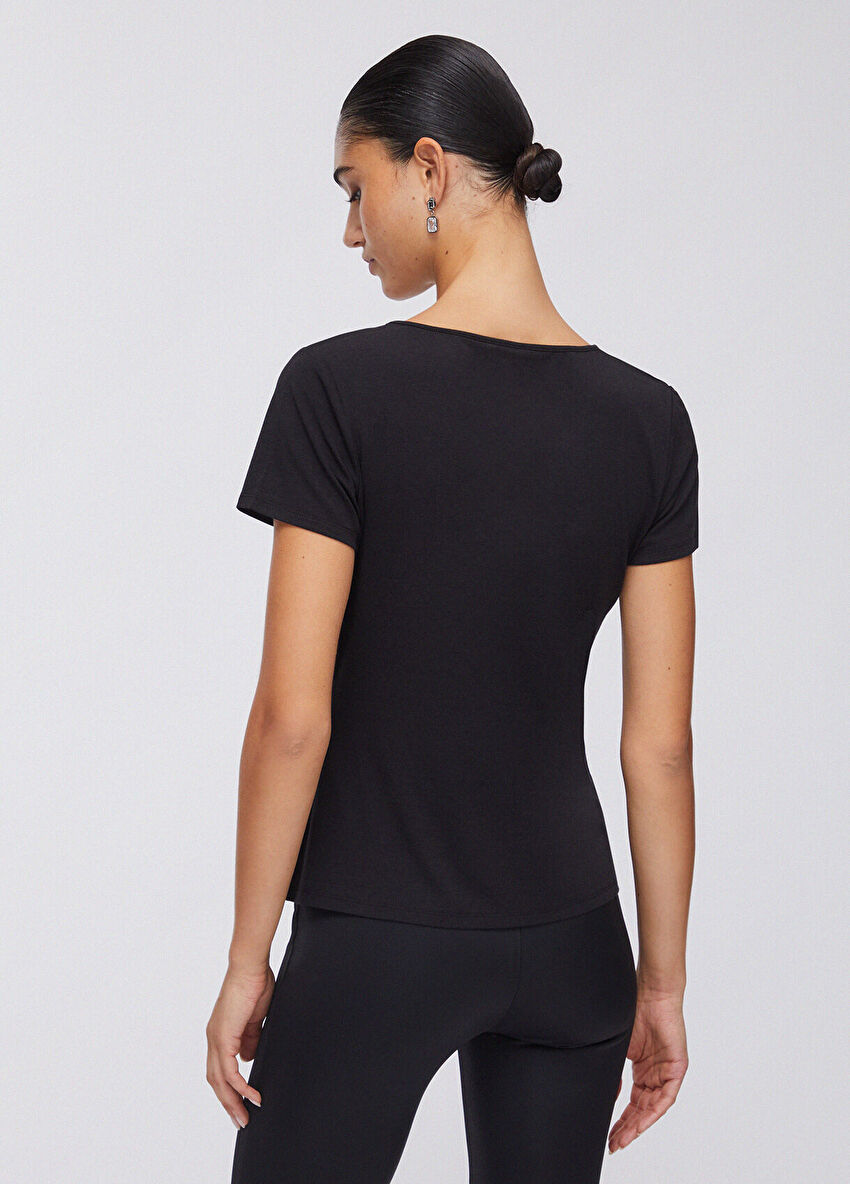 Siyah Kısa Kollu T-Shirt