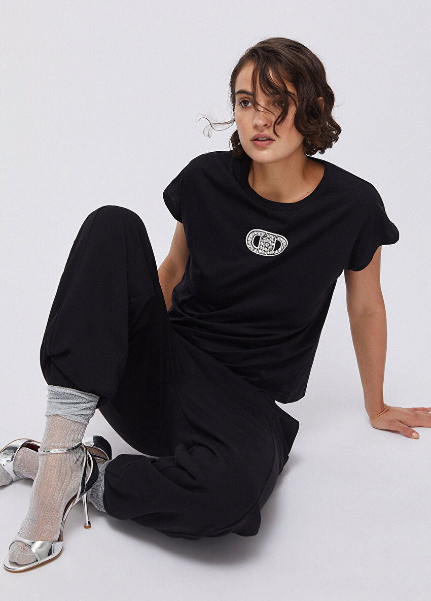 Siyah Kısa Kollu Taşlı T-Shirt