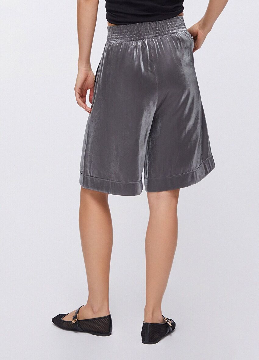 Gri Saten Bermuda