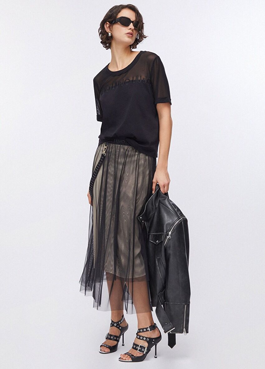 Siyah Tüllü Kısa Kol T-Shirt