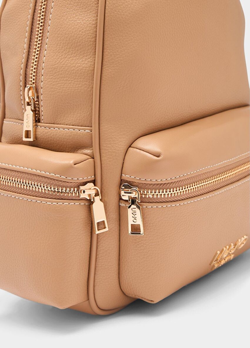 Bej Deri Orta Boy Sırt Çantası