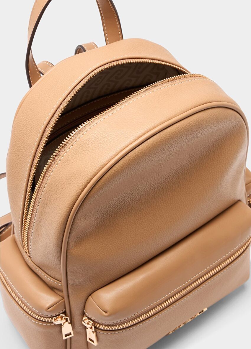 Bej Deri Orta Boy Sırt Çantası