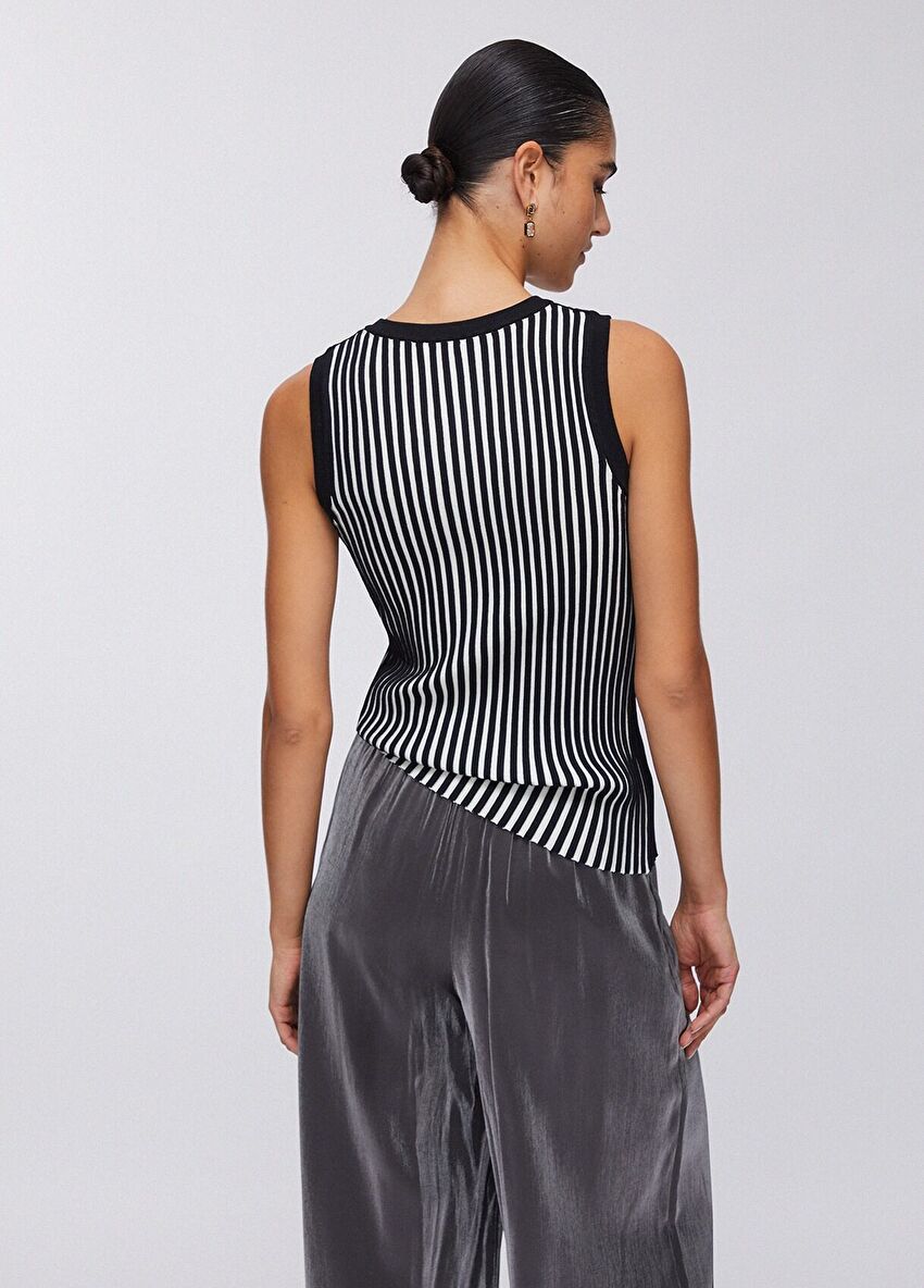 Siyah / Beyaz Çizgili Örme Bluz