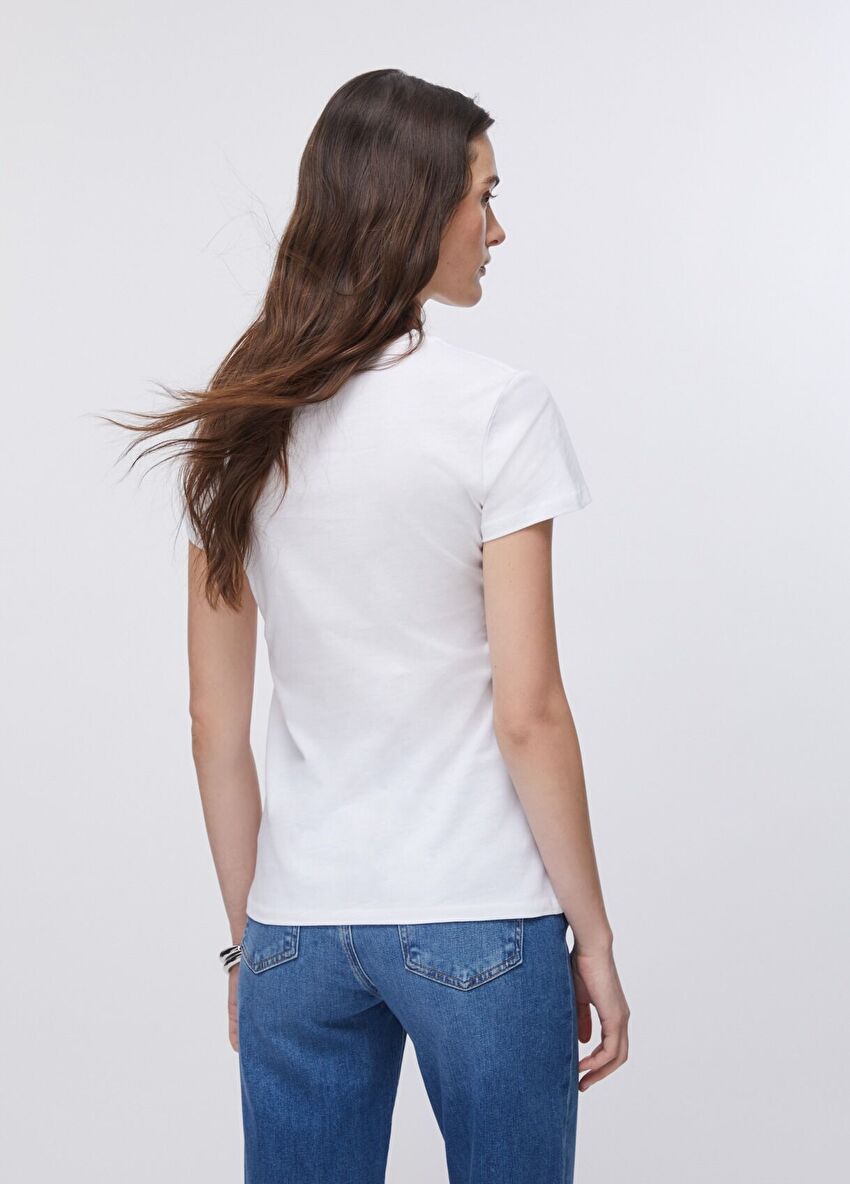 Beyaz Taş Baskı Kısa Kollu T-Shirt