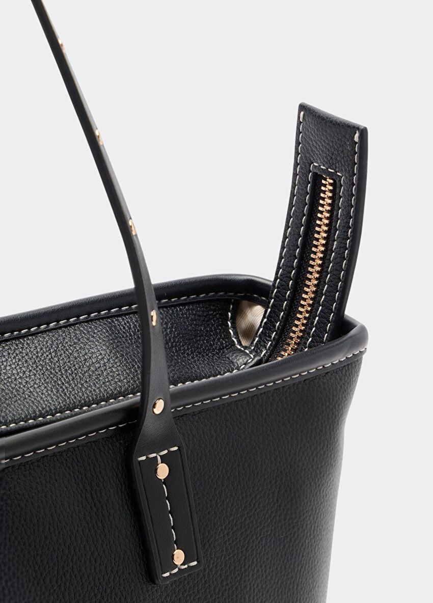 Siyah Deri Büyük Tote Çanta