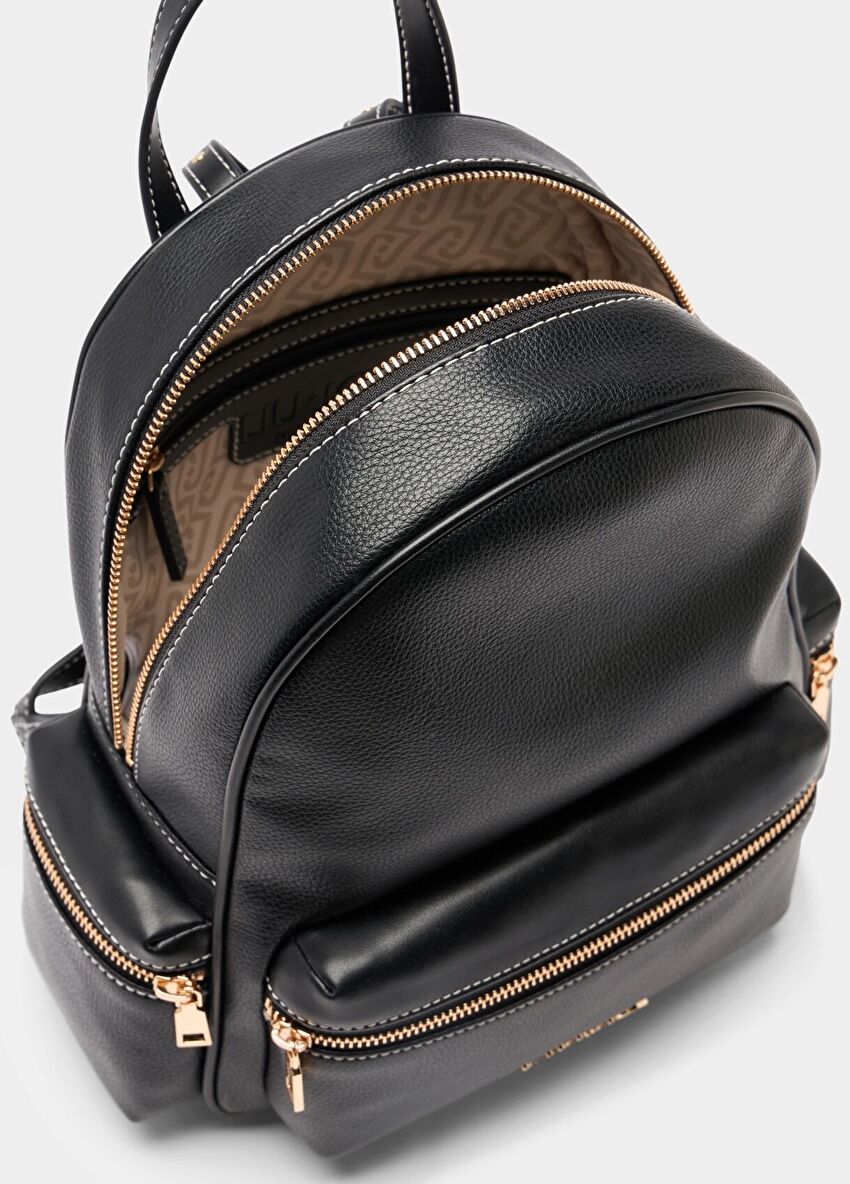 Siyah Sırt Çantası