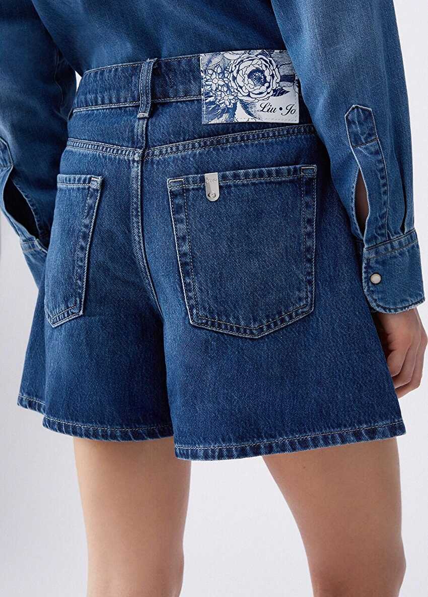 Mavi Düğmeli Denim Şort