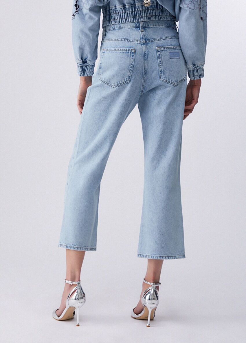 Mavi Çiçek Işlemeli Straight Denim Pantolon