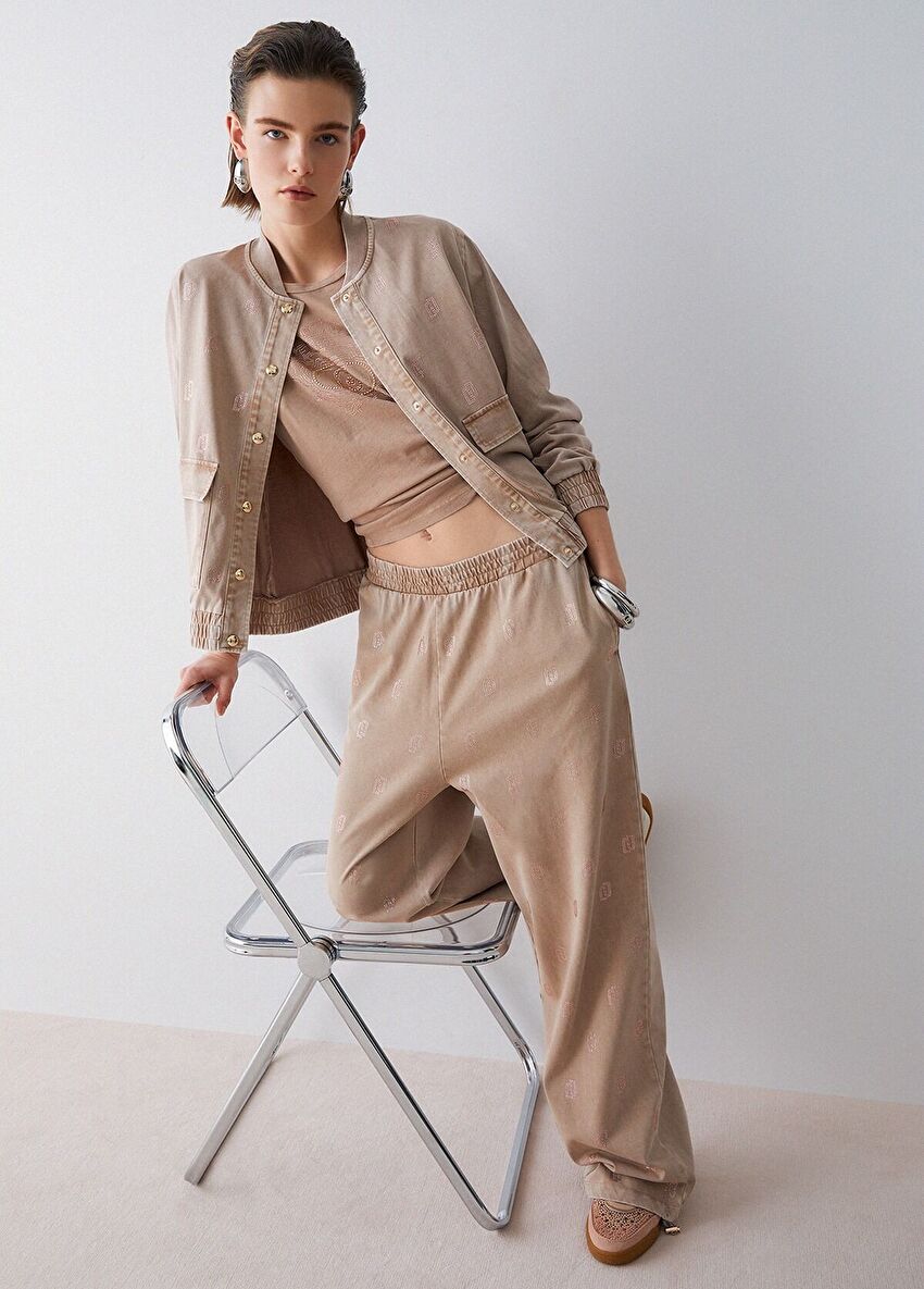 Soluk Renkli, Taş İşlemeli Jarse Pantolon