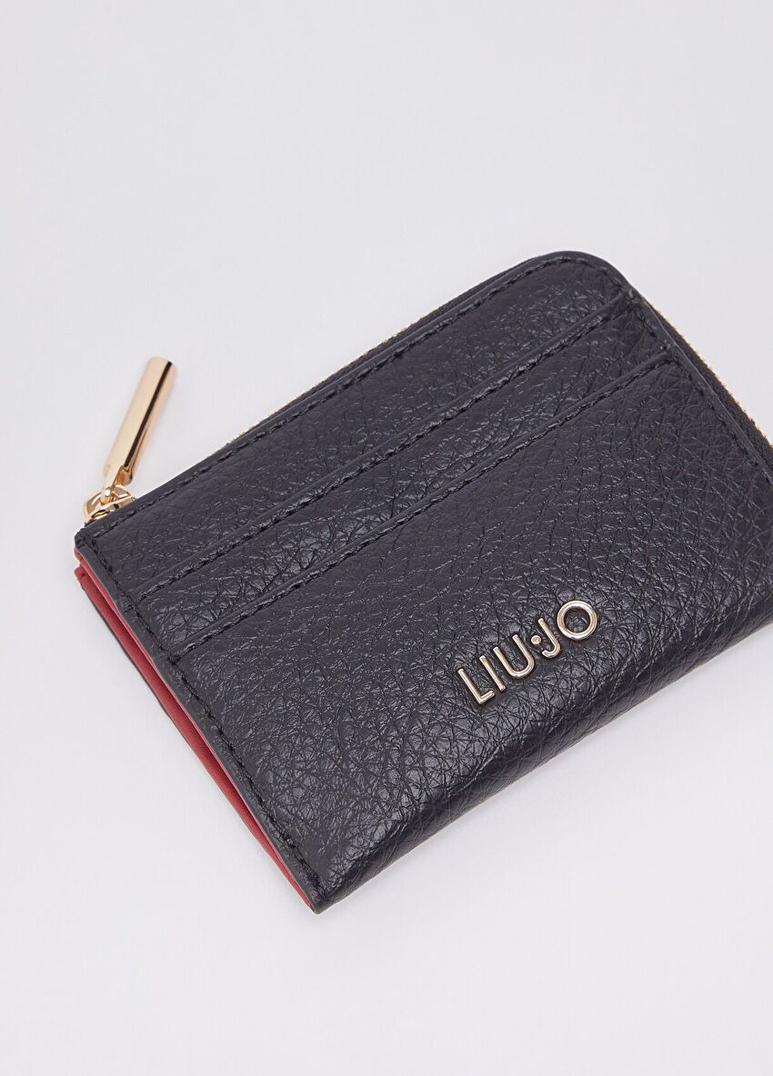 Siyah Kredi Kartlık