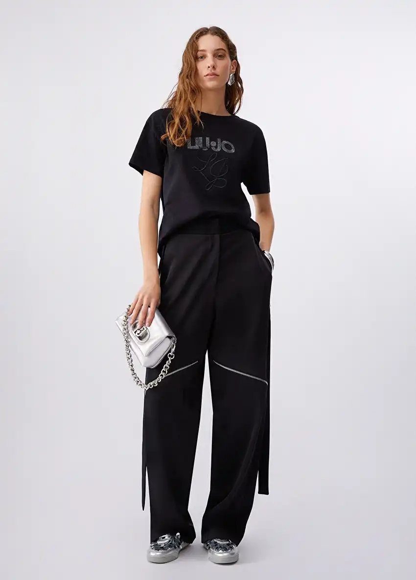 Siyah Kısa Kollu Moda Tişört
