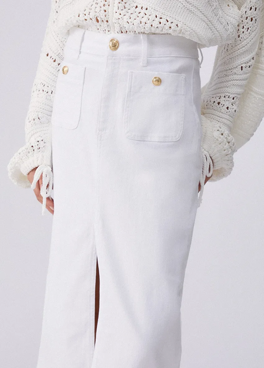 Beyaz Düğme Detaylı Uzun Etek