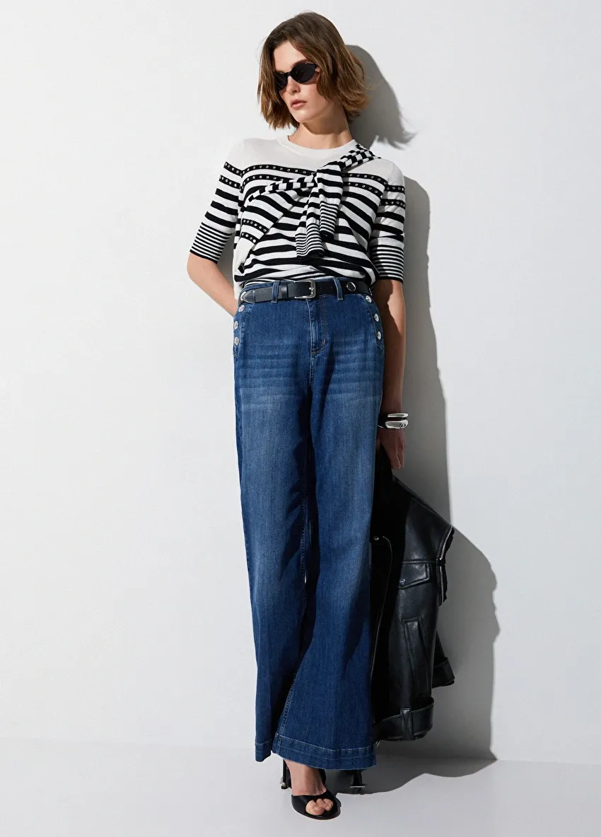 Koyu Mavi Yüksek Bel Düğmeli Flare Denim