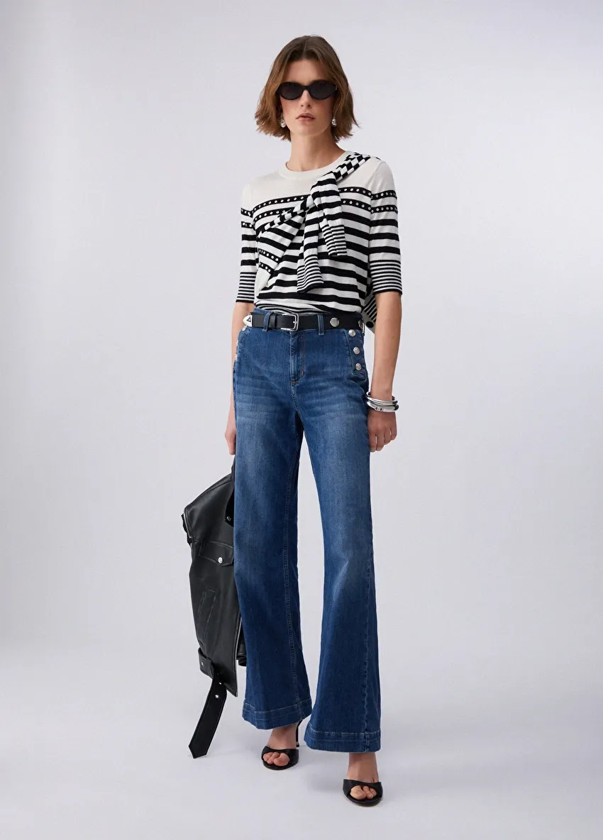 Koyu Mavi Yüksek Bel Düğmeli Flare Denim