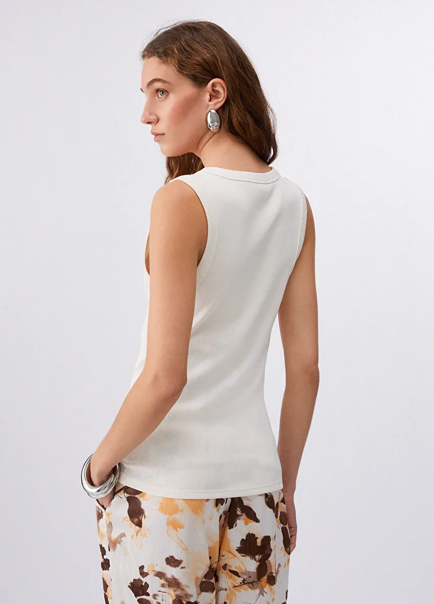 Beyaz Kısa Kollu Moda Tişört