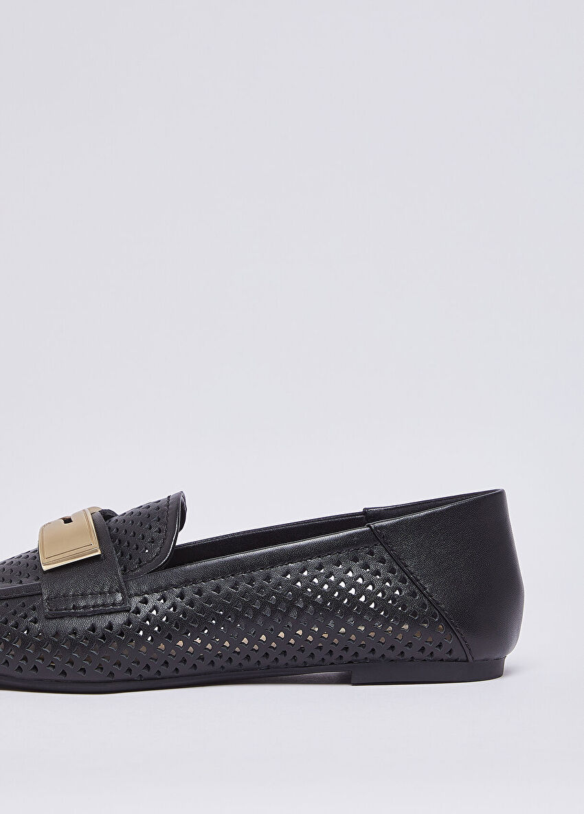 Siyah Delikli Nappa Mokasen