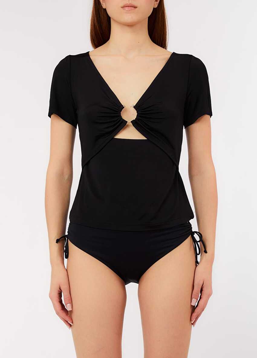 Halka Detaylı Cut-Out Bluz