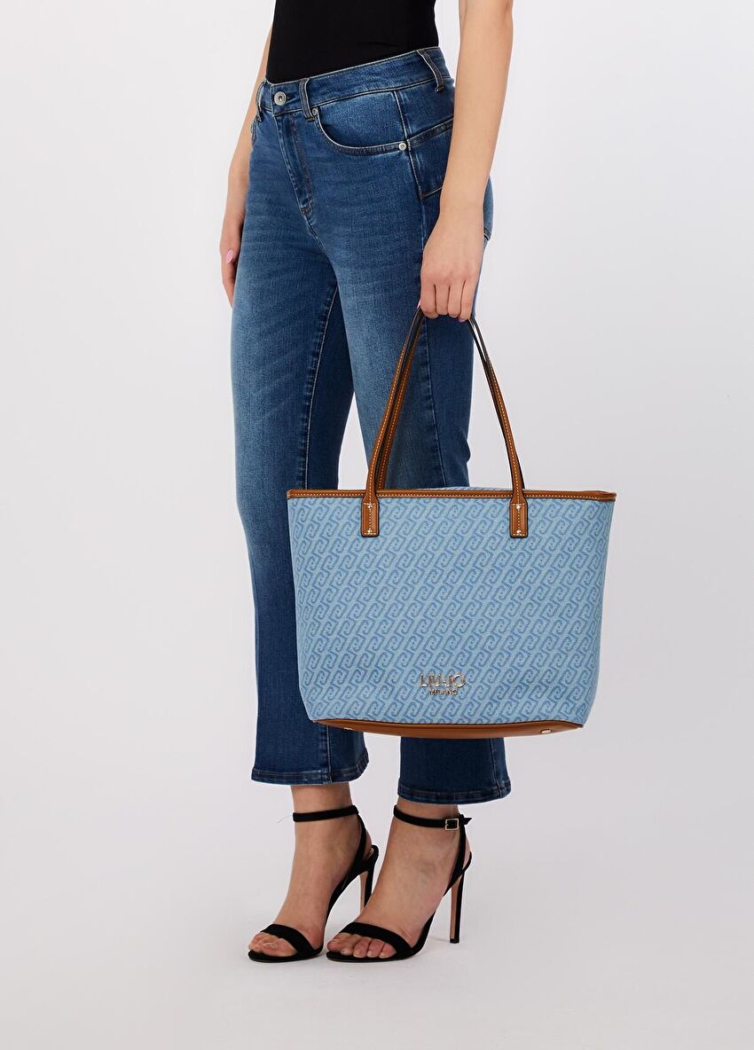 Soluk Mavi Orta Boy Tote Çanta