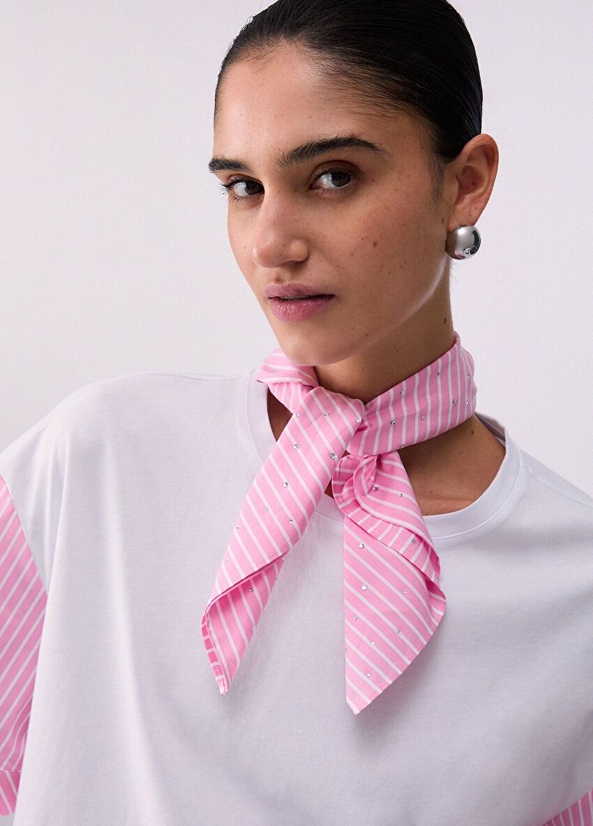 Beyaz / Pembe Kısa Kollu Moda Tişört