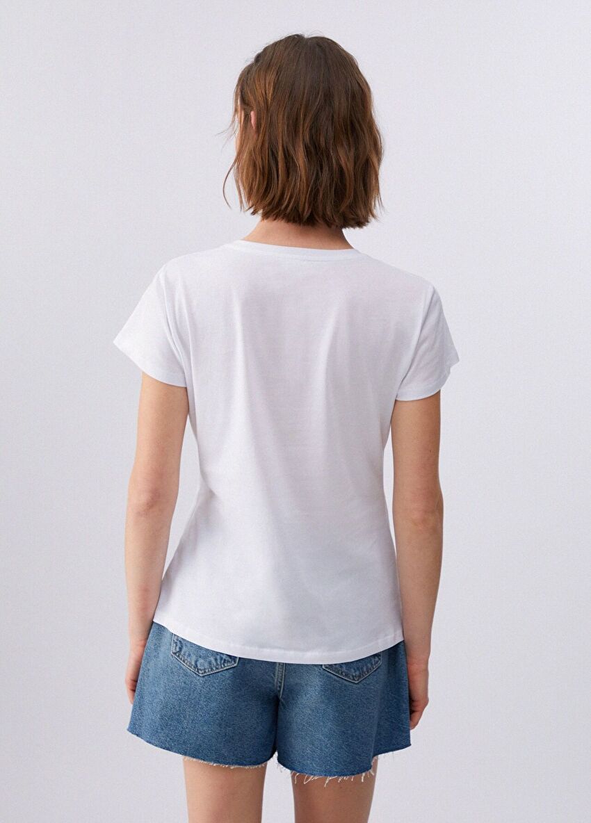 Beyaz Kısa Kollu Moda Tişört