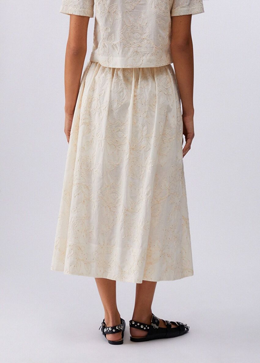 Çoklu Nav Uzun Etek