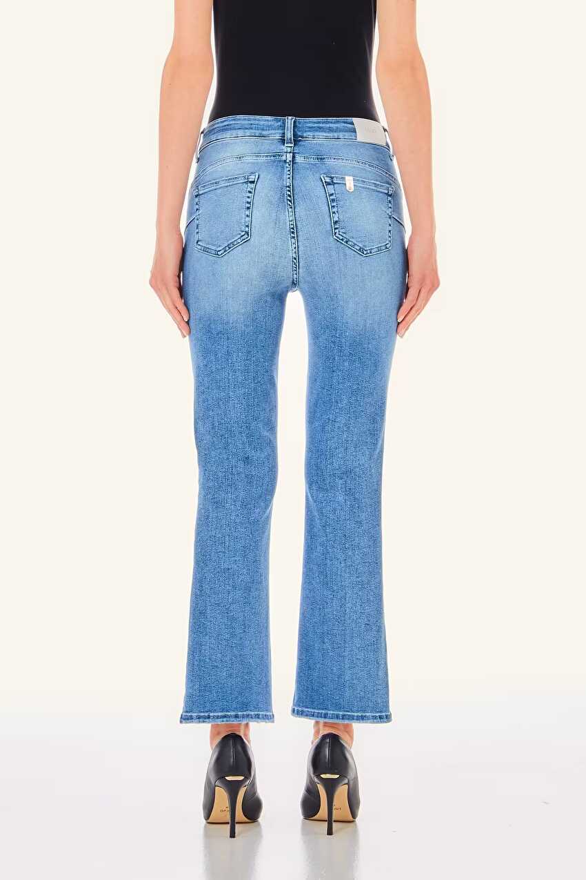 Mavi Taşlı İspanyol Paça Jean