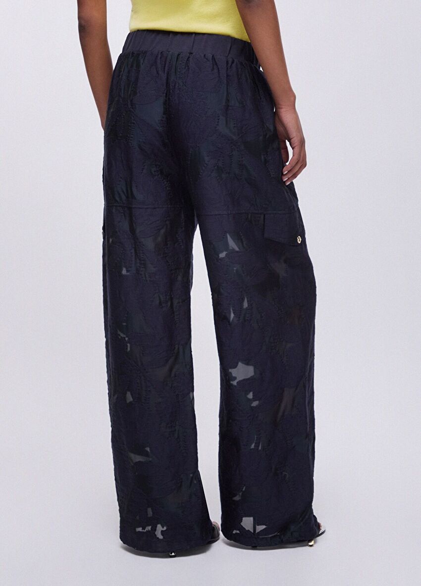 Organza Jakarlı Yan Cepli Pantolon