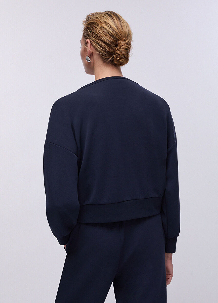 Lacivert Kesikli Sweatshirt