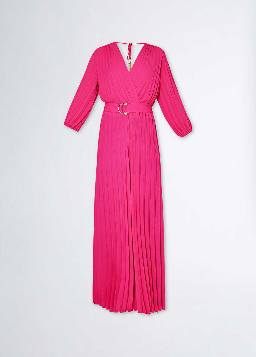 Pembe Elbise
