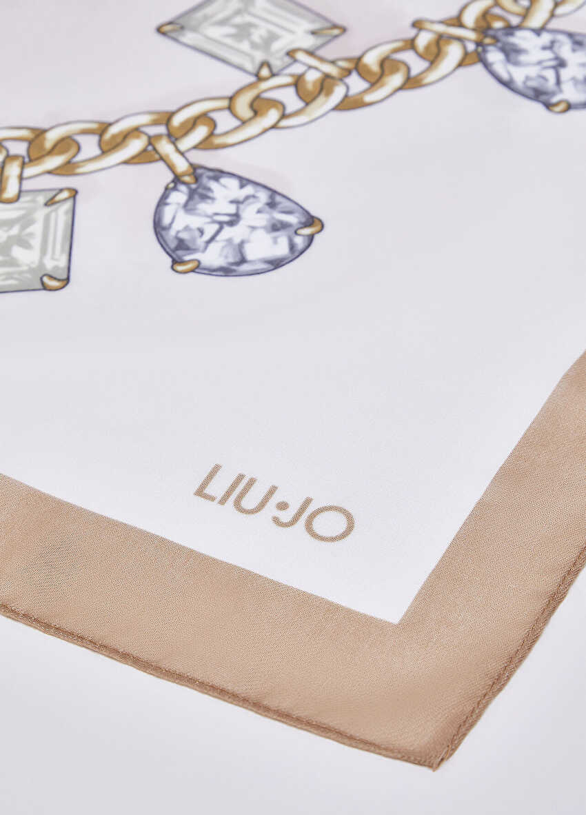 Bej Charm Detaylı Fular